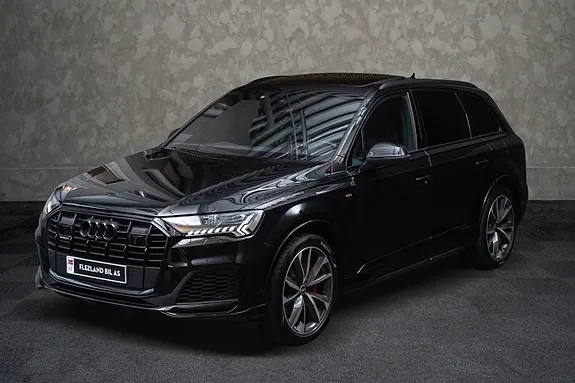 Audi Q7 2021 photo 2