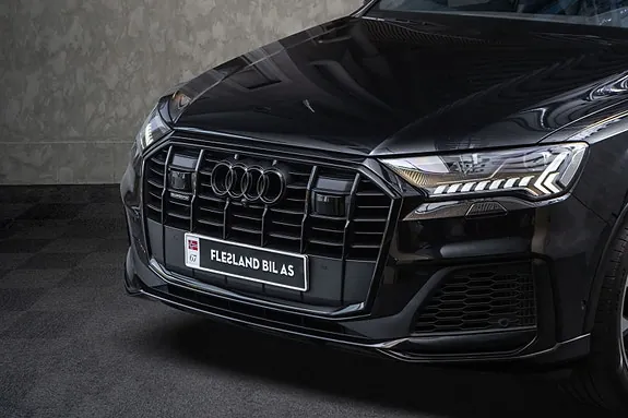 Audi Q7 2021 photo 3