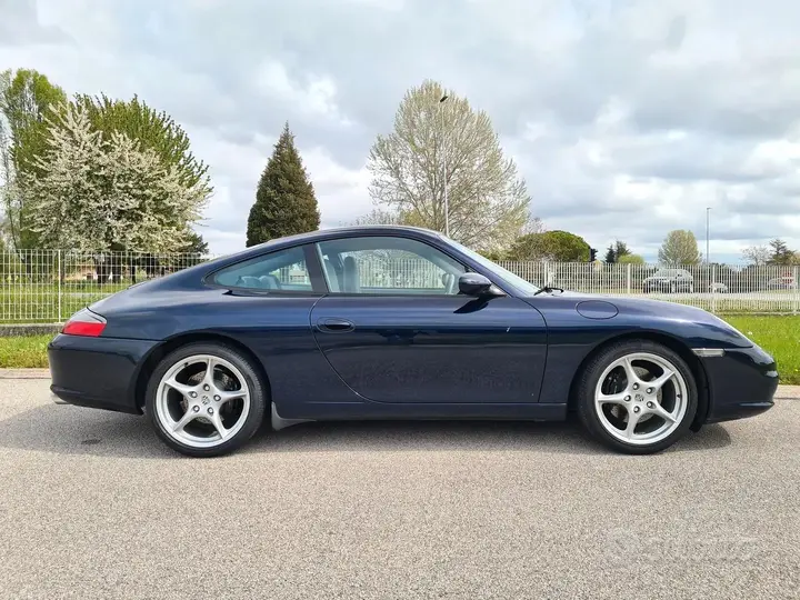 Porsche 911 2004 photo 3