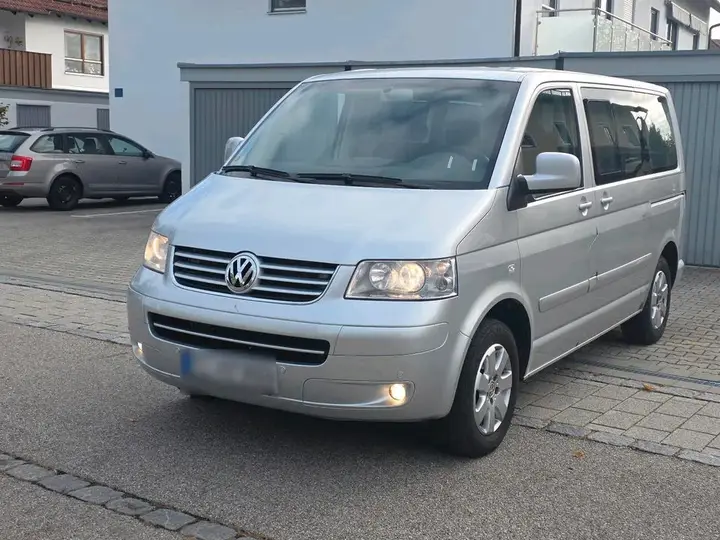 Volkswagen T5 Multivan