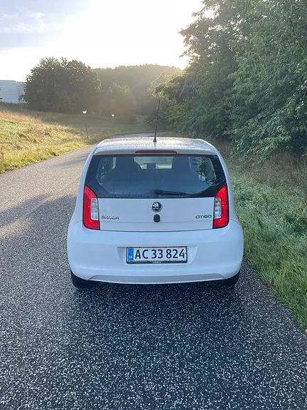 Skoda Citigo 2013 photo 4