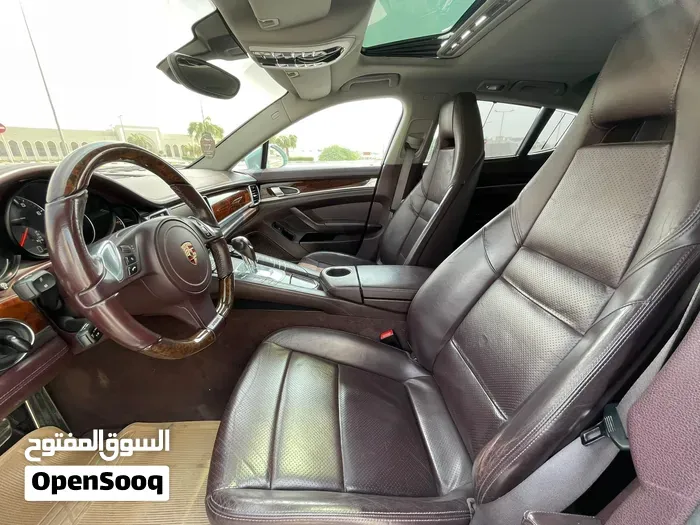 Porsche Panamera 2012 photo 4