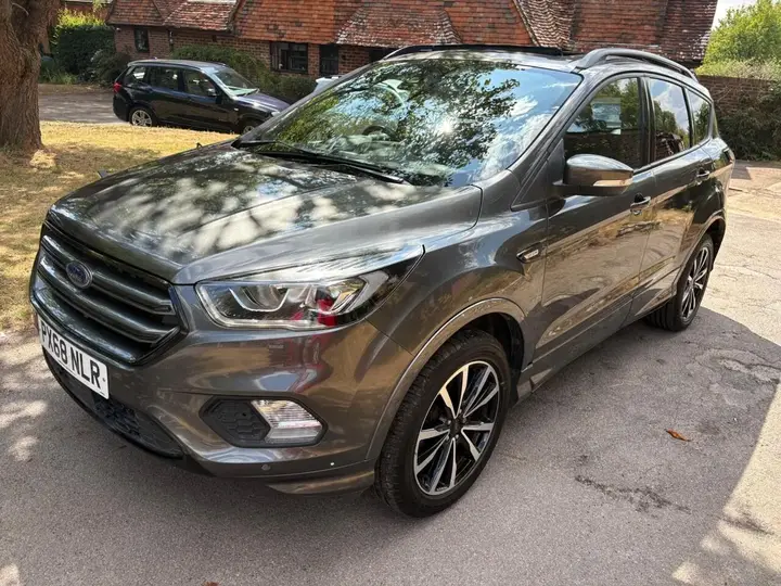 Ford Kuga 2018 photo 2