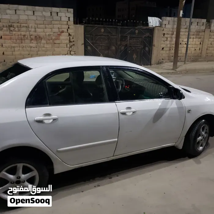 Toyota Corolla Axio 2005 photo 3