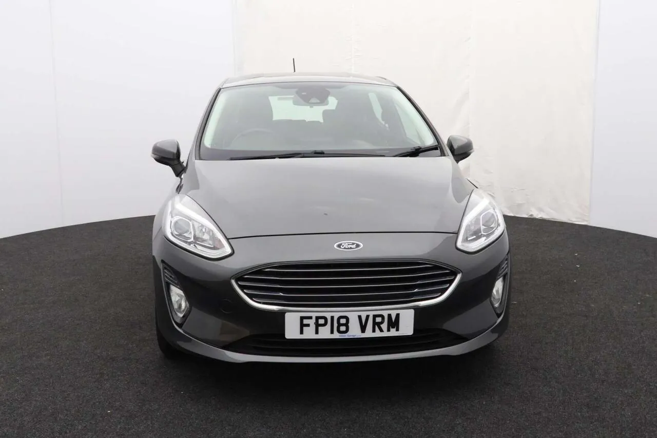 Ford Fiesta 2018 photo 2