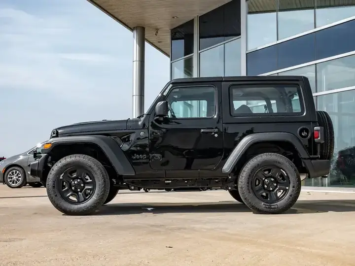 Jeep Wrangler 2026 photo 5
