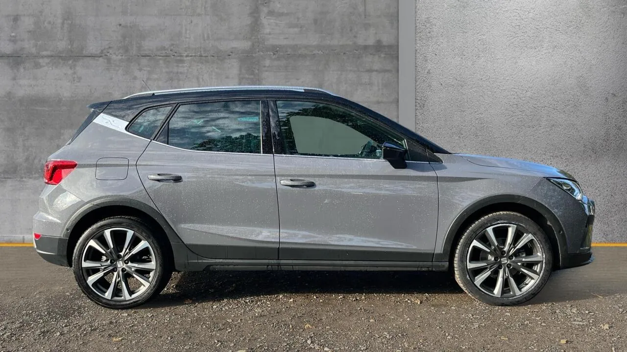 Seat Arona 2024 photo 4