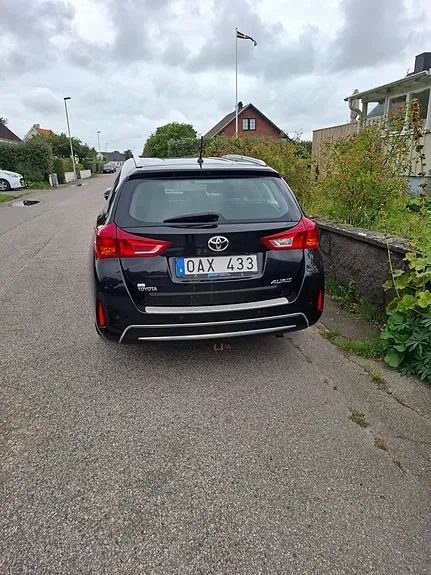 Toyota Auris 2013 photo 3