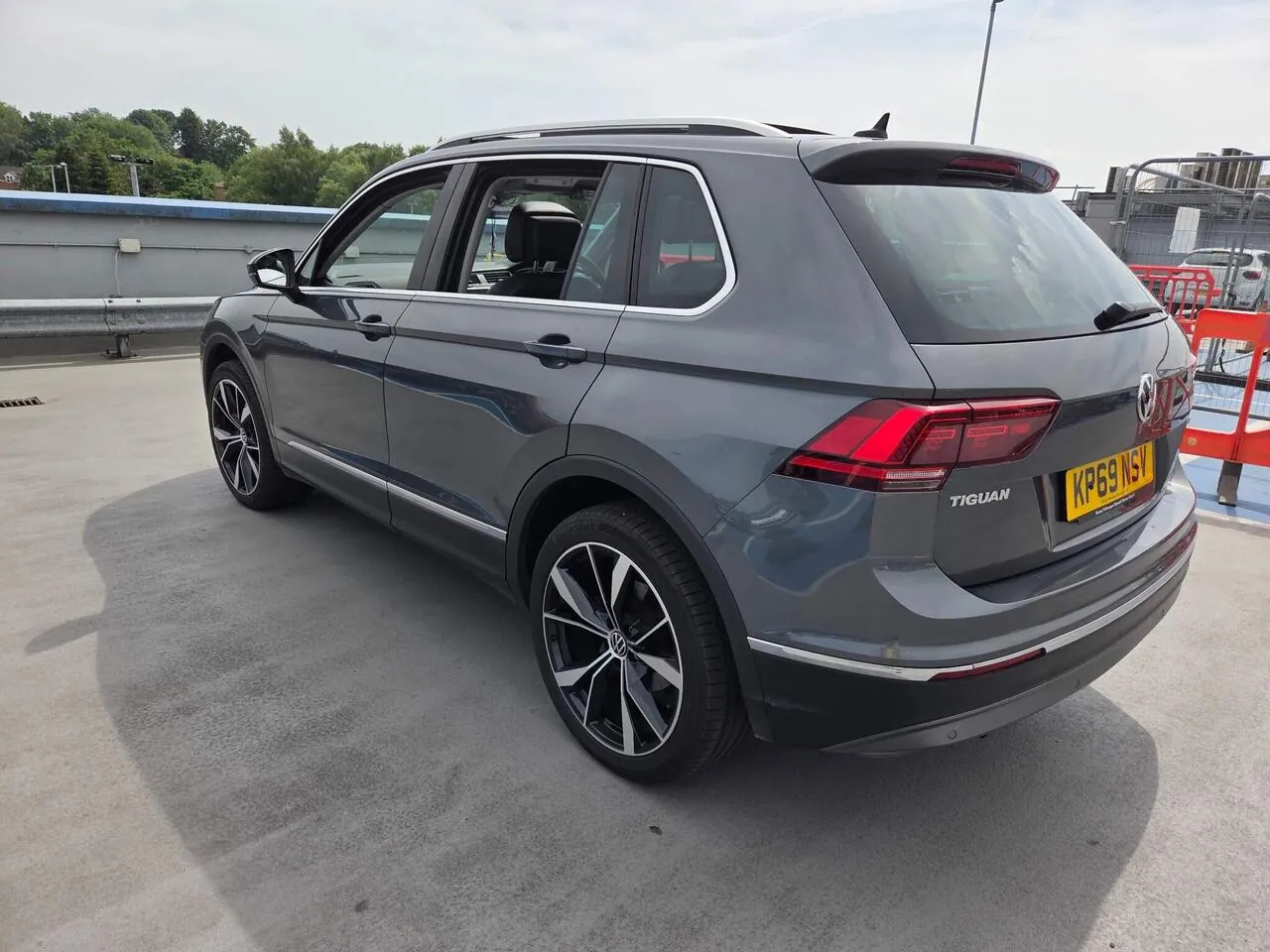 Volkswagen Tiguan 2019 photo 3