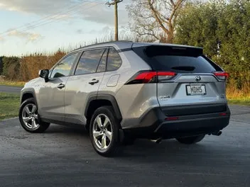 Toyota Rav4 2019 photo 3