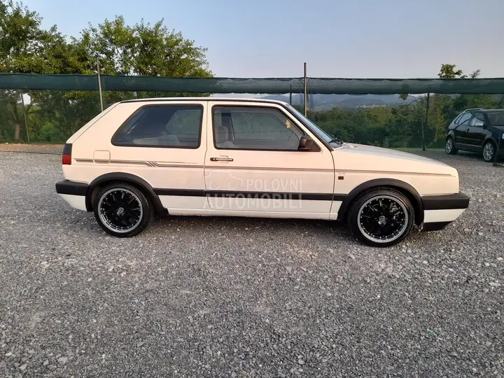 Volkswagen Golf 2 1988 photo 2