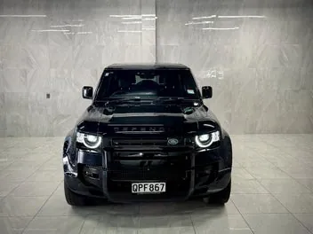 Land Rover Defender 2021 photo 3