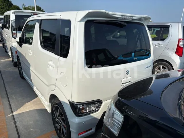 Suzuki Wagon R 2026 photo 2