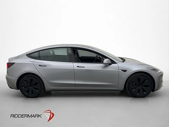 Tesla Model 3 2024 photo 5