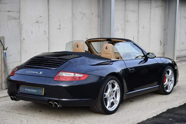 Porsche 911 2006 photo 4