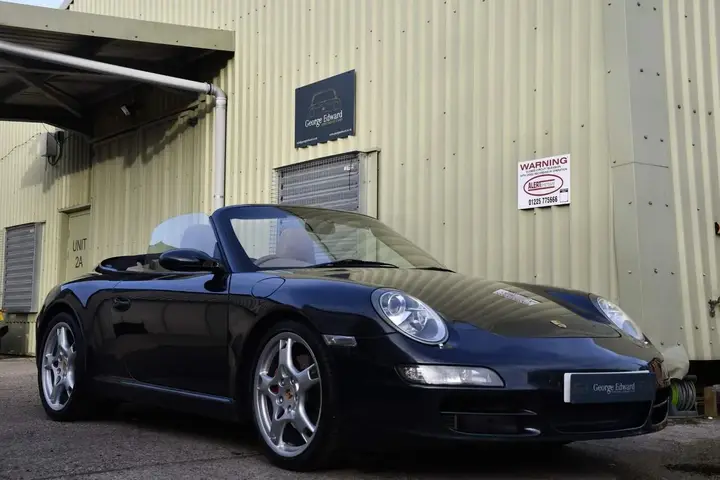 Porsche 911 2006 photo 2