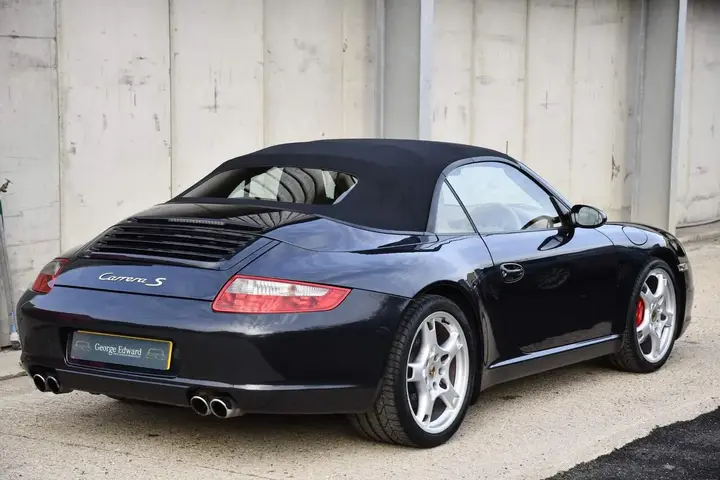 Porsche 911 2006 photo 5