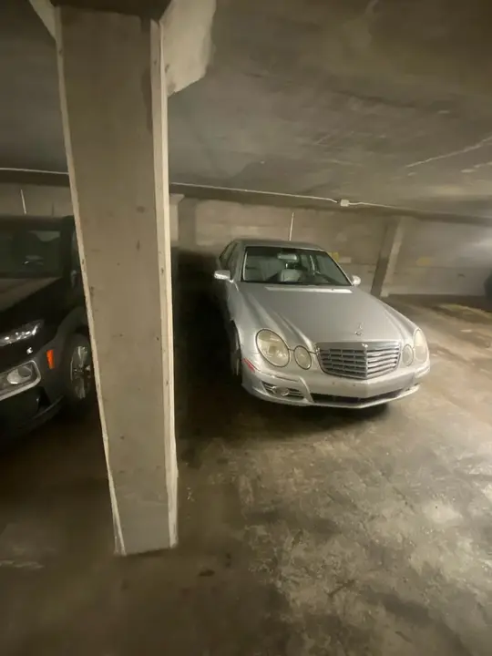 Mercedes-Benz E-Class 2007 photo 3
