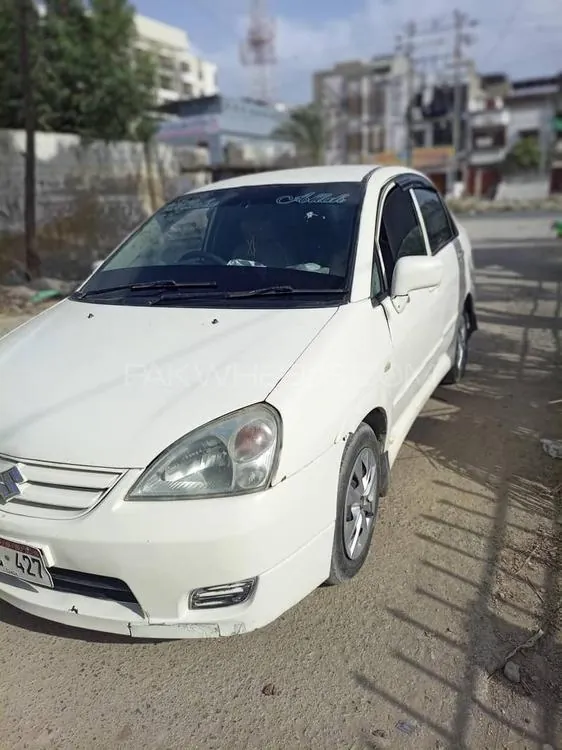 Suzuki Liana