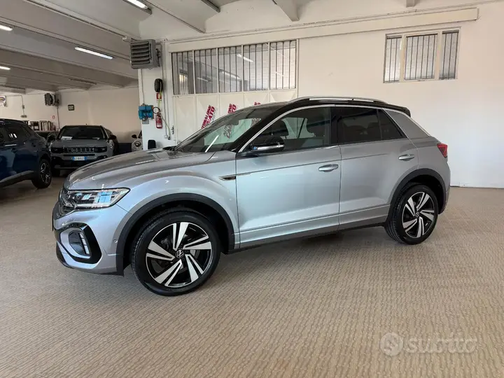 Volkswagen T-Roc 2023 photo 4