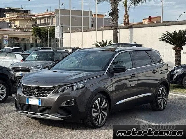 Peugeot 5008 2020 photo 5