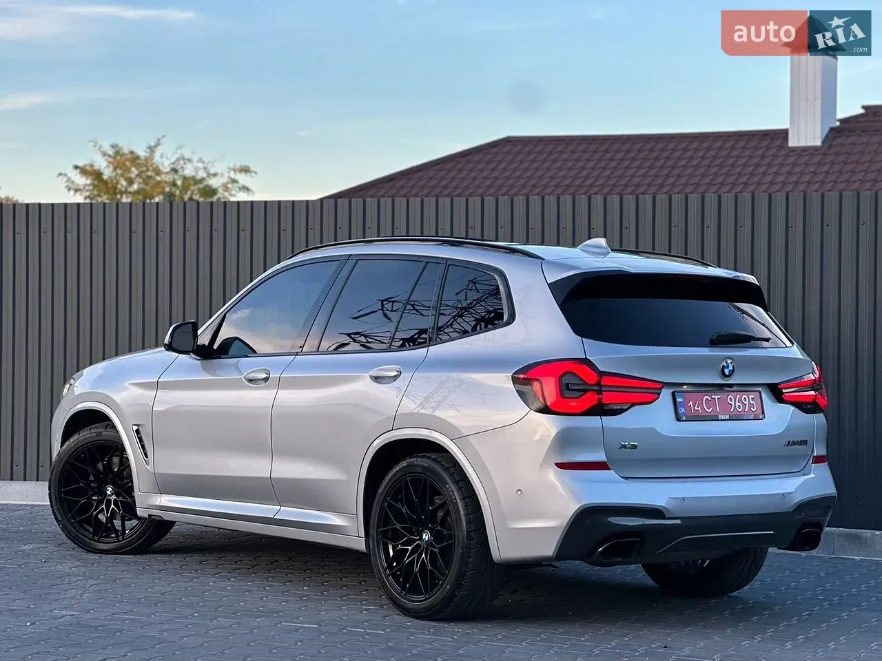BMW X3 2018 photo 2