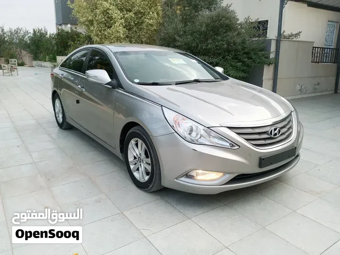 Hyundai Sonata 2013 photo 3