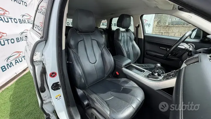 Land Rover Range Rover Evoque 2015 photo 4