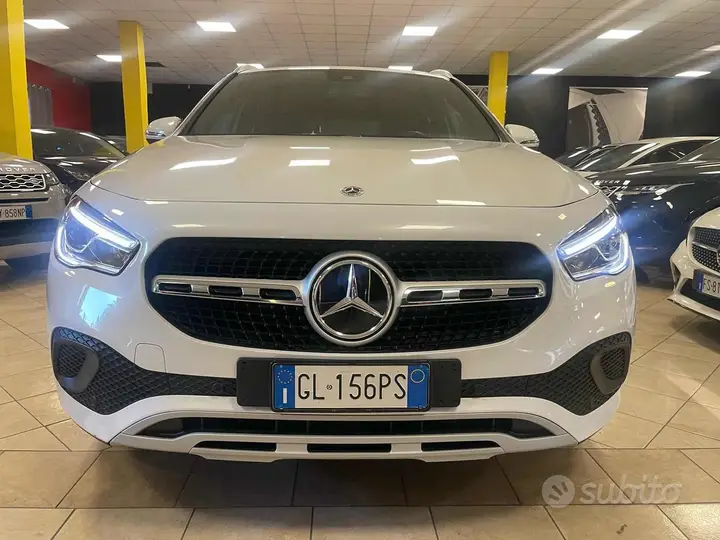Mercedes-Benz Gla 2022 photo 2