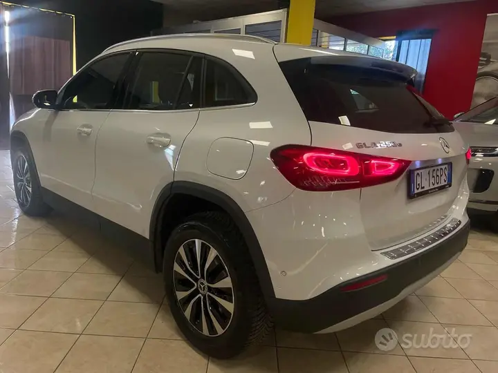Mercedes-Benz Gla 2022 photo 5