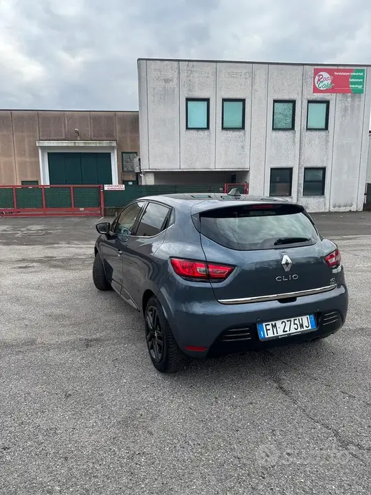 Renault Clio 2018 photo 3
