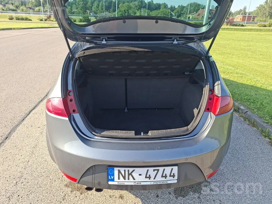 Seat Leon 2012 photo 5