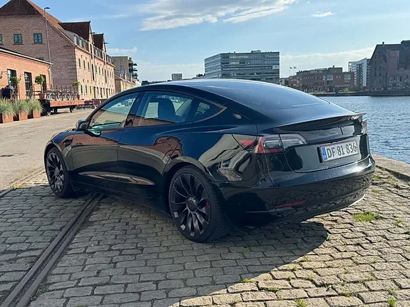 Tesla Model 3 2021 photo 5