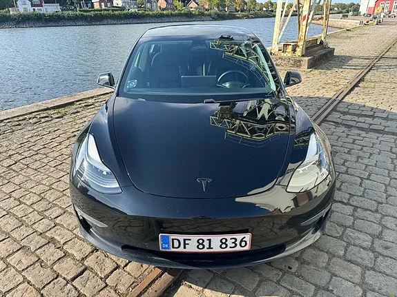 Tesla Model 3 2021 photo 4