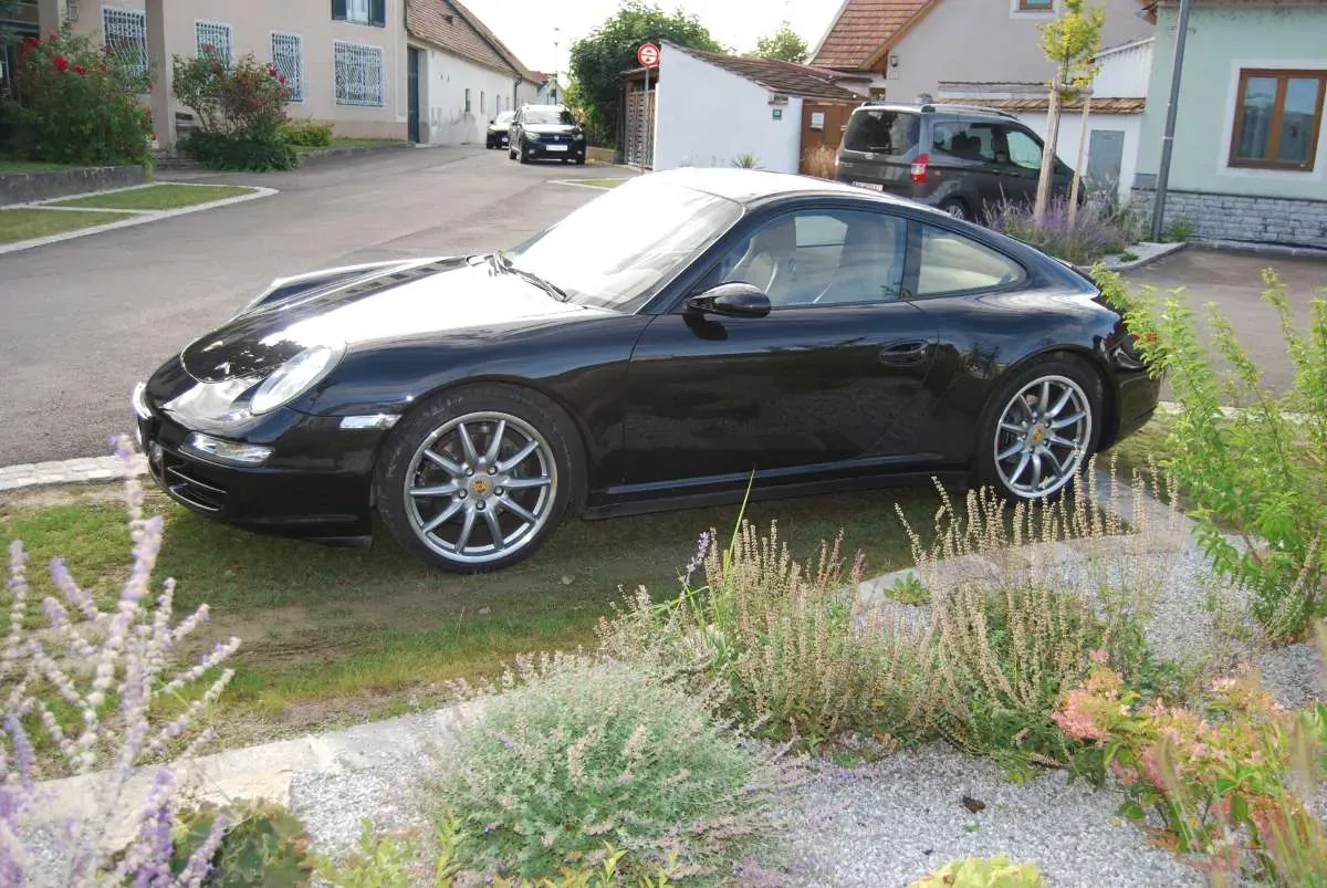 Porsche 911 2008 photo 2