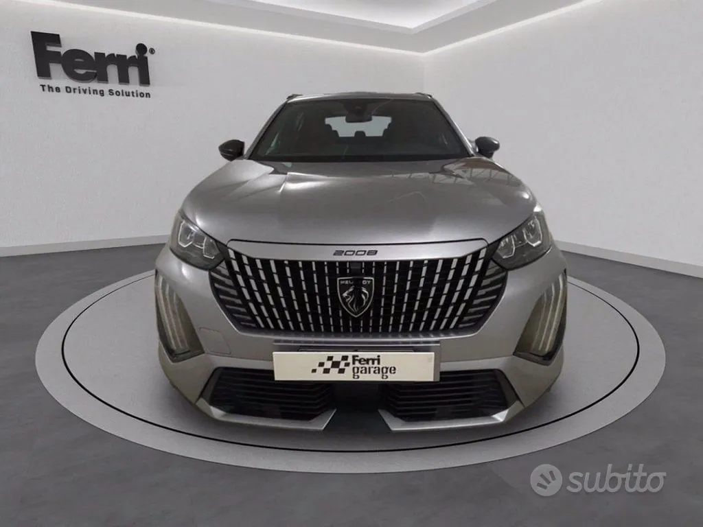 Peugeot 2008 2024 photo 2