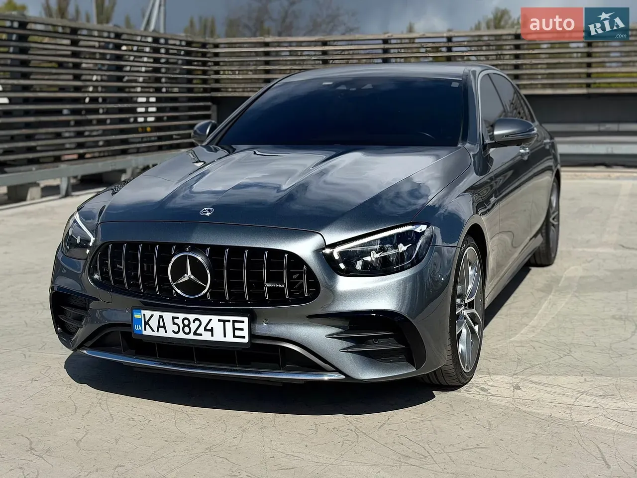 Mercedes-Benz E-Class 2021 photo 2