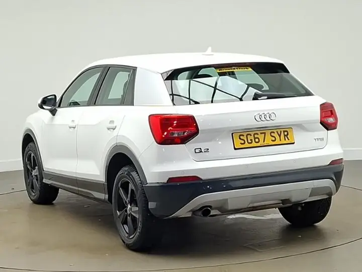 Audi Q2 2017 photo 2