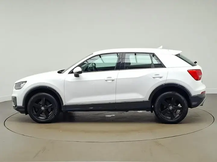 Audi Q2 2017 photo 4