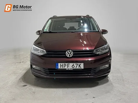 Volkswagen Touran 2018 photo 2