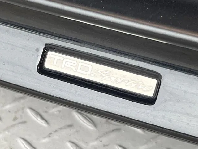 Toyota Ch-R Gld Edition 2018 photo 3