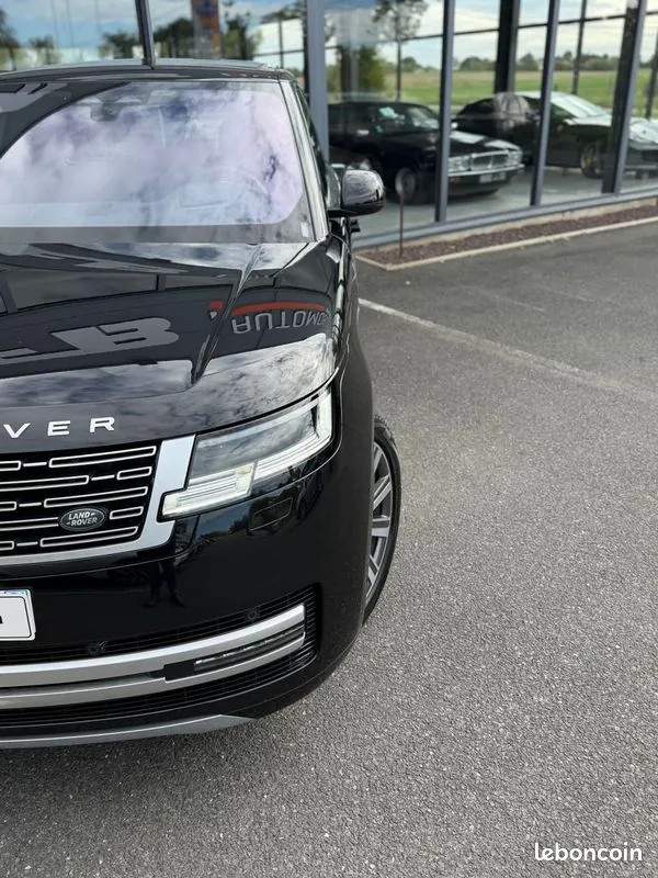 Land Rover Range Rover 2023 photo 3