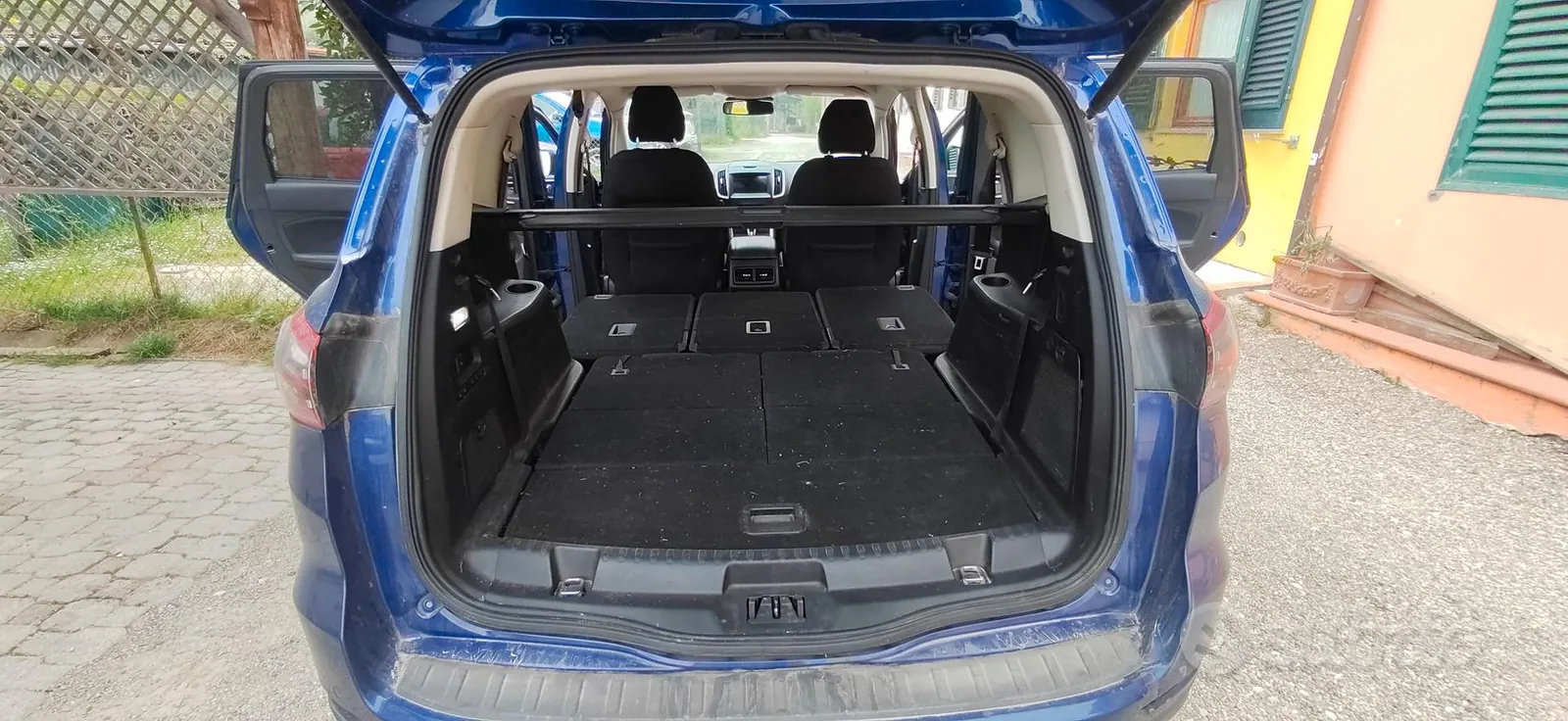 Ford S-Max 2016 photo 2