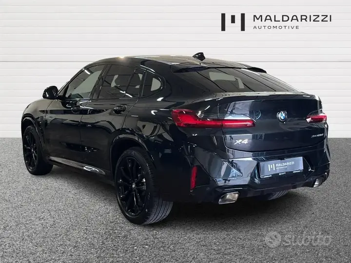 BMW X4 2022 photo 4
