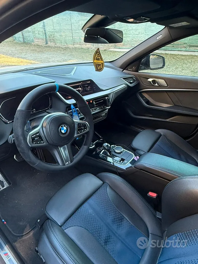 BMW F40 2020 photo 3