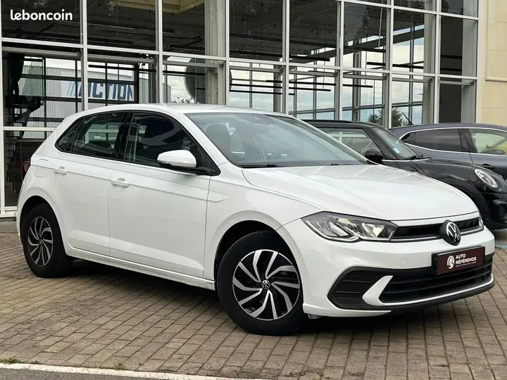 Volkswagen Polo 2023 photo 2