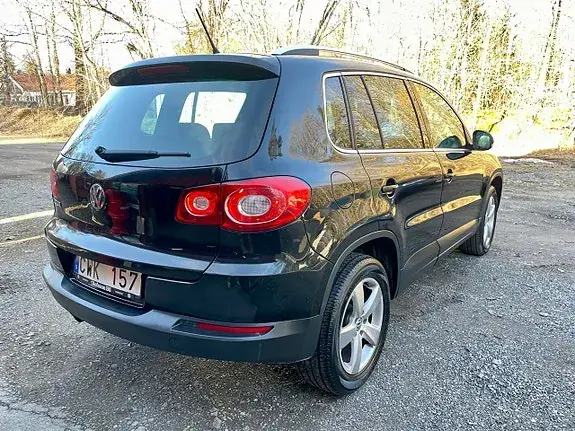 Volkswagen Tiguan 2011 photo 3