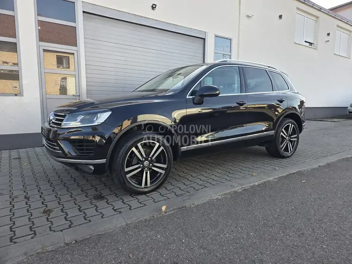 Volkswagen Touareg 2014 photo 2