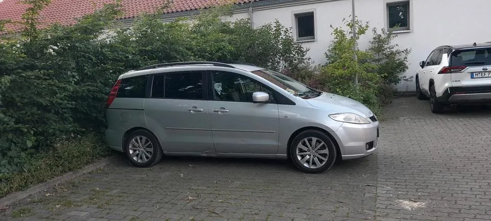 Mazda 5