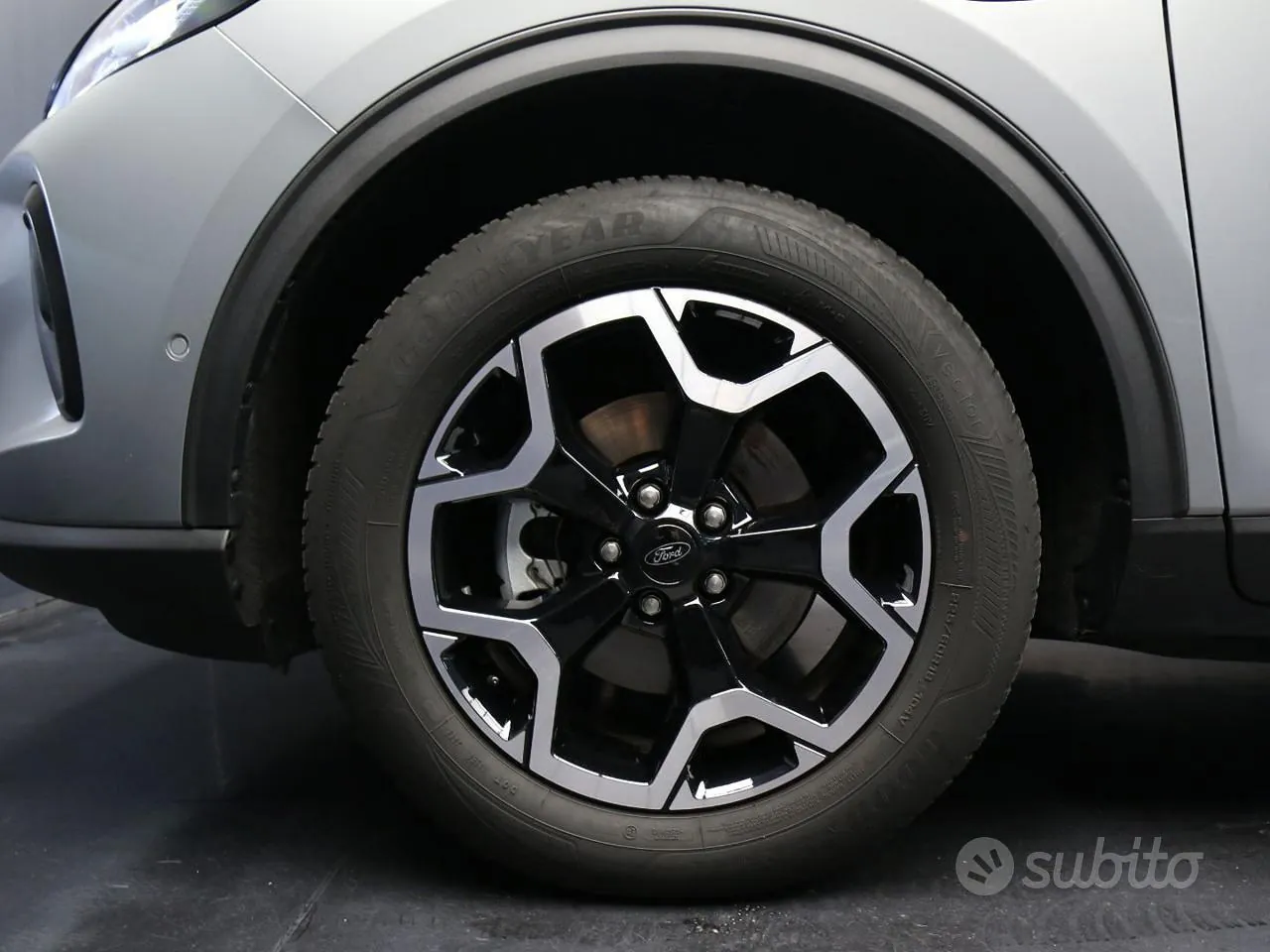 Ford Kuga 2025 photo 5